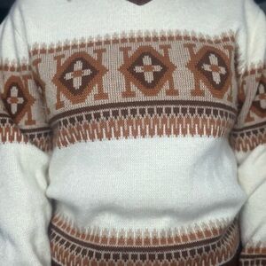 Vintage Brown & Cream Sweater – Cozy & Pristine Condition